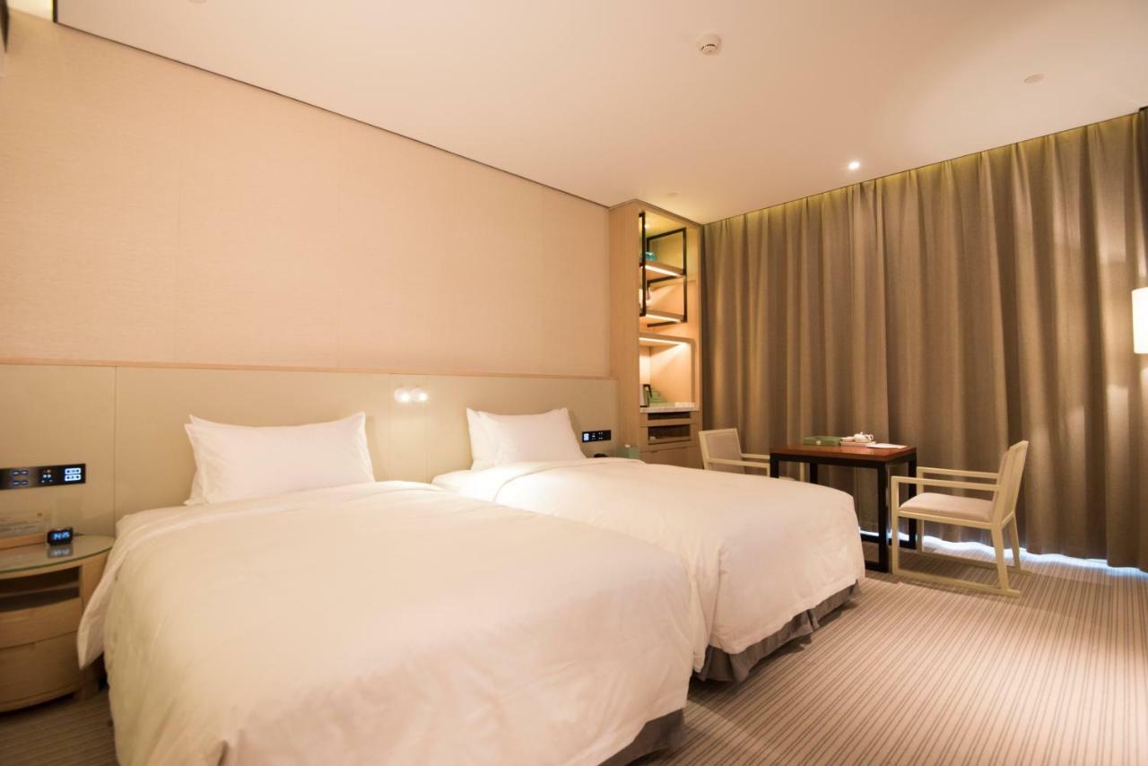 Virtuous World Hotel Fo-šan Exteriér fotografie